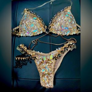 Bikini competition- wbff. It’s used. It’s beautiful